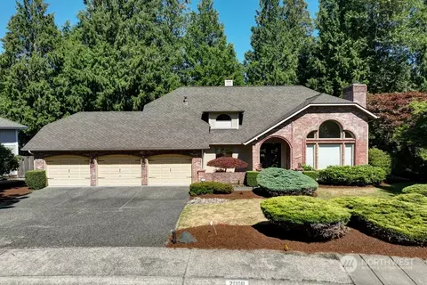 2008 222nd Ave NE, Sammamish, WA 98074