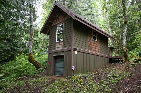 87250 NE Old Cascade Hwy, Skykomish, WA 98288