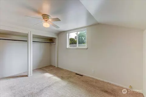 Bedroom - 2223 Oklahoma Ave, Everett, WA 98201 photo 1 of 3
