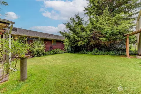 Exterior - 2223 Oklahoma Ave, Everett, WA 98201 photo 6 of 6