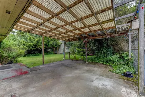 Exterior - 2223 Oklahoma Ave, Everett, WA 98201 photo 2 of 6
