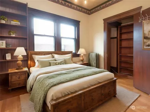 Bedroom - 2208 Rucker Ave, Everett, WA 98201 photo 6 of 7