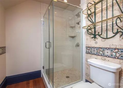 Bath - 2208 Rucker Ave, Everett, WA 98201 photo 2 of 4