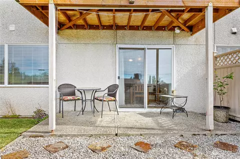 5807 Hendrickson Ave #105, Ferndale, WA 98248