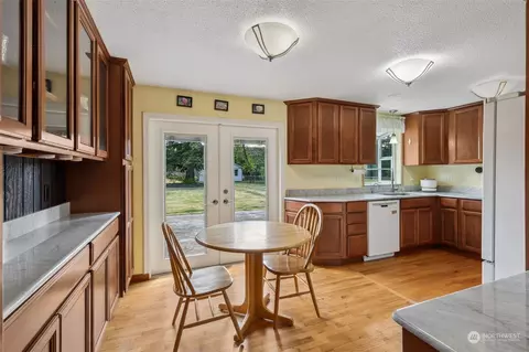 Kitchen - 132 176th St E, Spanaway, WA 98387 photo 1 of 2