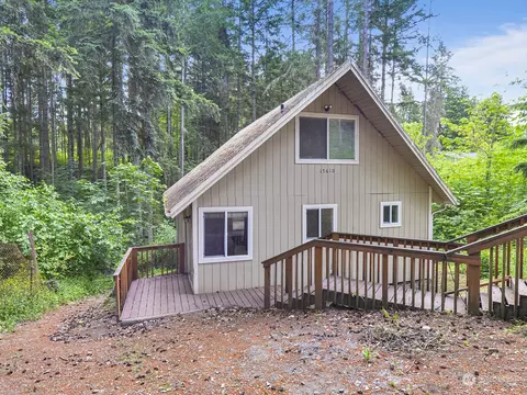 17610 Valley Ln SE, Yelm, WA 98597