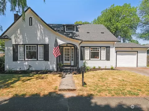 2618 Fir St, Longview, WA 98632
