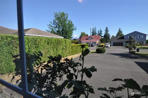 2855 Olie Ann Pl, Enumclaw, WA 98022 photo 21