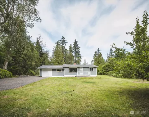 36132 NE Hood Canal Dr, Hansville, WA 98340