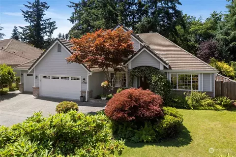 16702 95th Avenue Ct E, Puyallup, WA 98375
