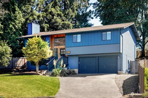14050 127th Pl NE, Kirkland, WA 98034