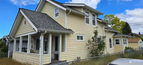 356 N 102nd St, Seattle, WA 98133