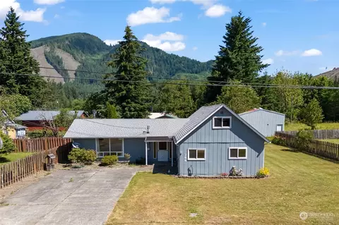 788 Division Ave, Morton, WA 98356