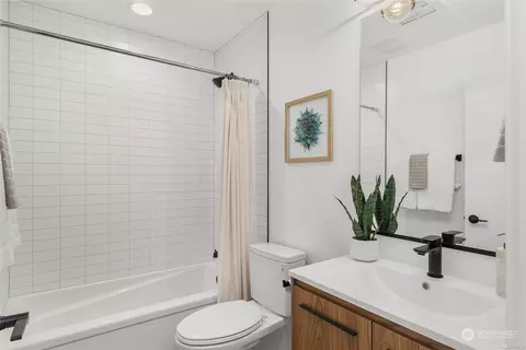 1908 S State St, Seattle, WA 98144 photo 10