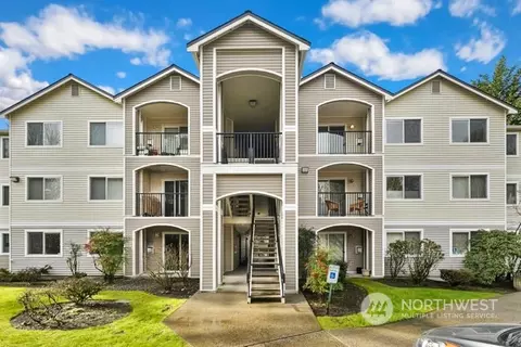10709 Valley View Rd #B304, Bothell, WA 98011