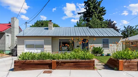 1220 Columbine St, Wenatchee, WA 98801