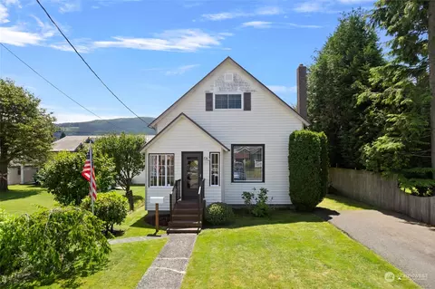 425 Bennett St, Sedro Woolley, WA 98284