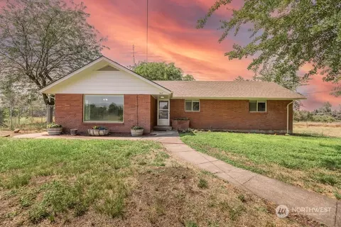 947 W Langdon Rd, Walla Walla, WA 99362