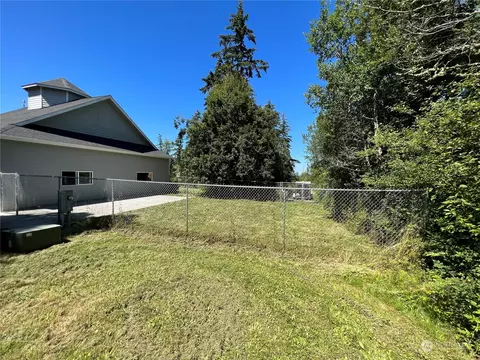 Exterior - 215 Equus Ln, Sequim, WA 98382 photo 5 of 6