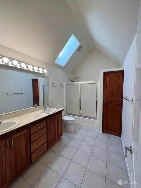 Bath - 215 Equus Ln, Sequim, WA 98382 photo 5 of 5