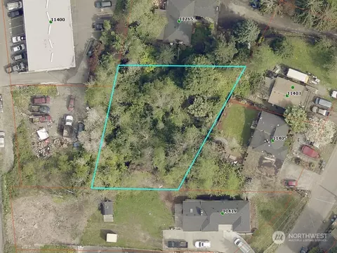 114 Nn Roseberg Ave S, Burien, WA 98168