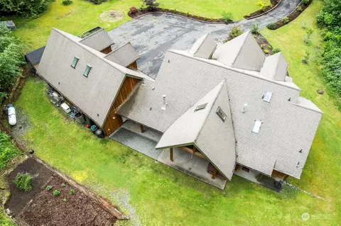 View/Area - 40150 306th Ave SE, Enumclaw, WA 98022 photo 1 of 4