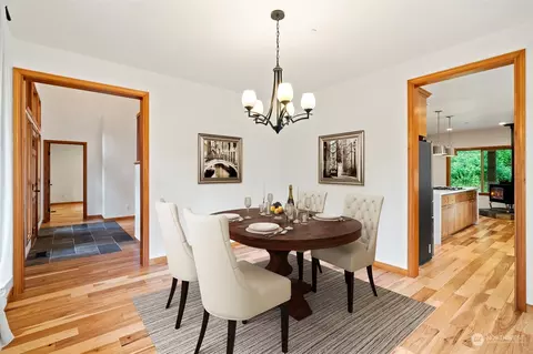 Dining - 40150 306th Ave SE, Enumclaw, WA 98022 photo 1 of 1