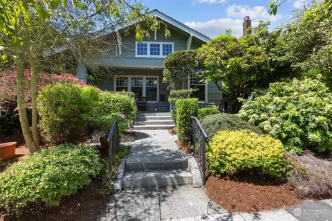 5539 33rd Ave NE, Seattle, WA 98105