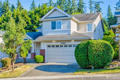 13223 NE 92nd Way, Redmond, WA 98052