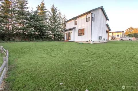 Exterior - 409 E 2nd St, Nooksack, WA 98276 photo 9 of 11