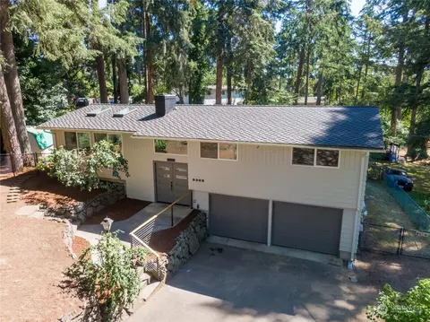 9302 114th St SW, Lakewood, WA 98498
