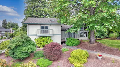 24427 140th Ave SE, Kent, WA 98042