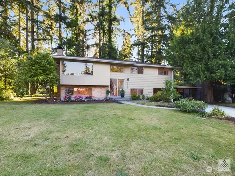 7505 124th Ave Ne NE, Kirkland, WA 98033