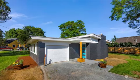 3236 Locust Ave, Bellingham, WA 98225