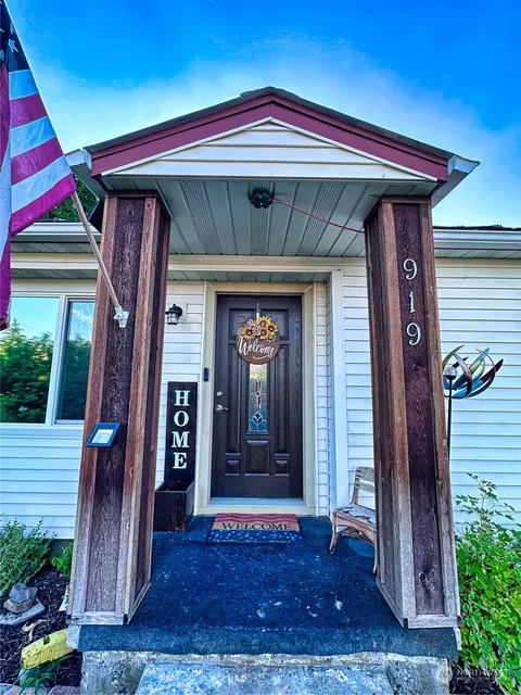 919 4th Ave N, Okanogan, WA 98840