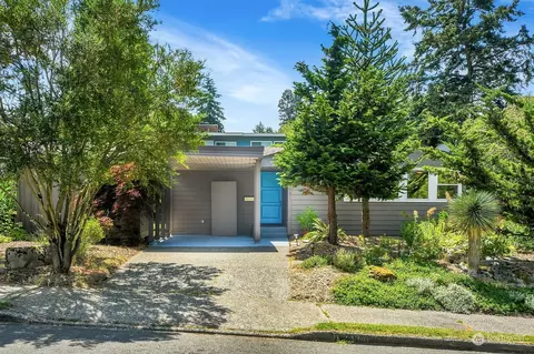 4841 S Kenny St, Seattle, WA 98118
