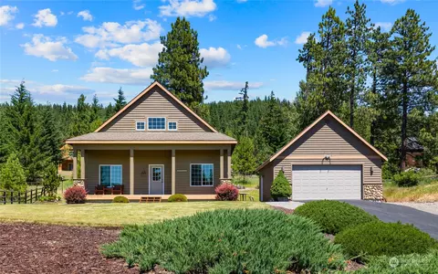51 Wintergreen Ln, Ronald, WA 98940