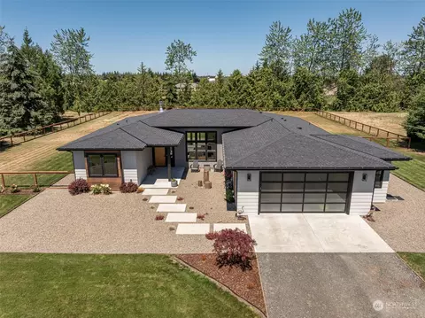 152 Pheasant Run Dr, Sequim, WA 98382