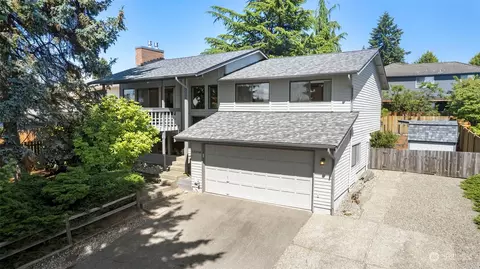 12010 9th Ct SW, Seattle, WA 98146