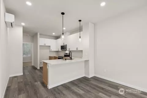 16124 Cascadian Way #C2, Bothell, WA 98012 photo 5