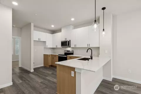 16124 Cascadian Way #C2, Bothell, WA 98012 photo 6