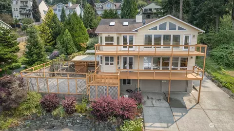 1515 35th St, Bellingham, WA 98229