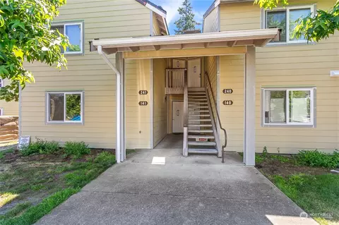 4235 Wintergreen Cir #141, Bellingham, WA 98226