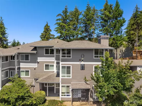 3901 243rd Pl SE #O-303, Bothell, WA 98021