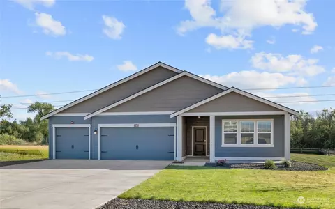 2905 Dapple Gray Way, Ellensburg, WA 98926