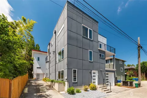 2016 15th Ave S, Seattle, WA 98144