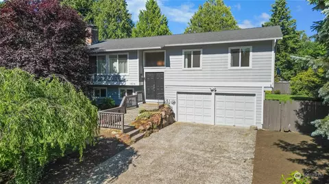 14014 109th Ave NE, Kirkland, WA 98034