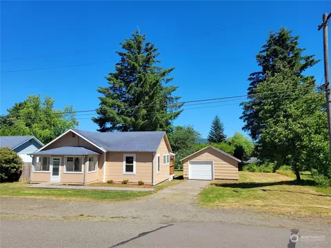 222 W Oak St, Mccleary, WA 98557