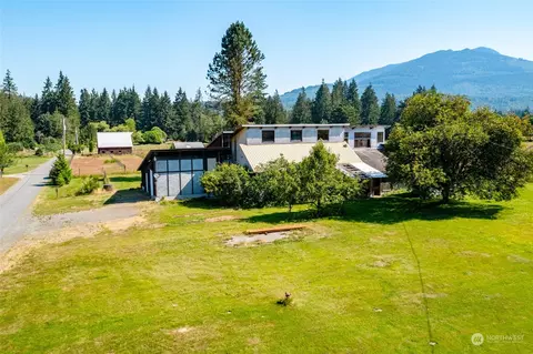 8719 Sobek Ln, Concrete, WA 98237