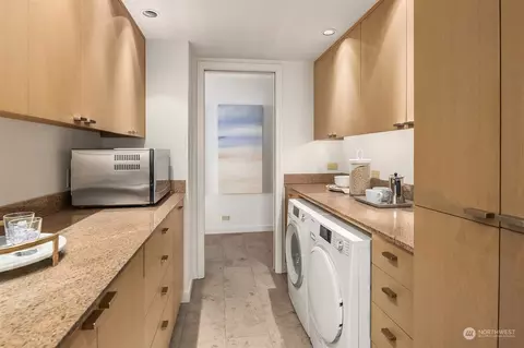 1620 43rd Ave E #2B, Seattle, WA 98112 photo 14